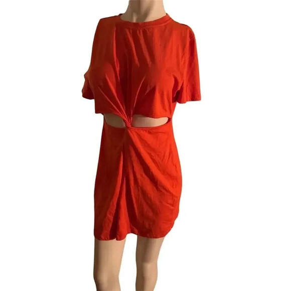 FUTURE
COLLECTIVE  Orange Knotted Cut-Out T-Shirt Dress Size M Short Sleeve - Picture 2 of 13
